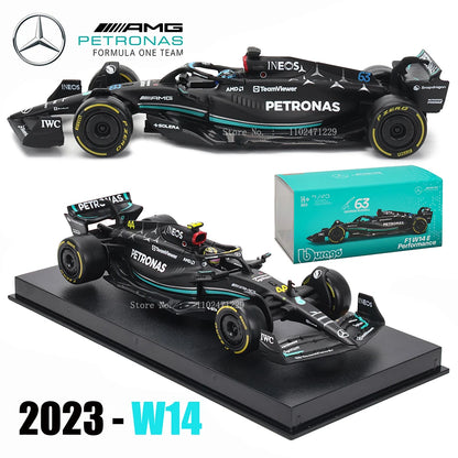 Bburago 1:43 W14 2023 44# Hamilton Mercedes-AMG Petronas F1 Team